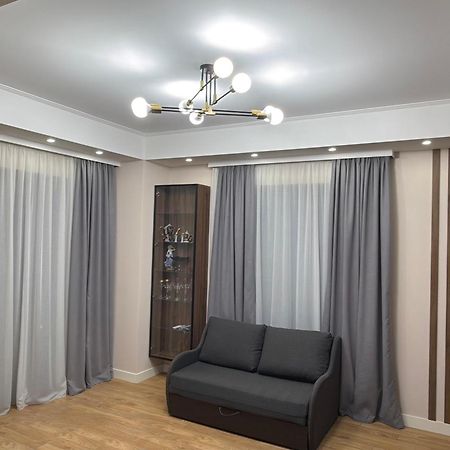 Tbilisi Hilton Apartment Екстериор снимка