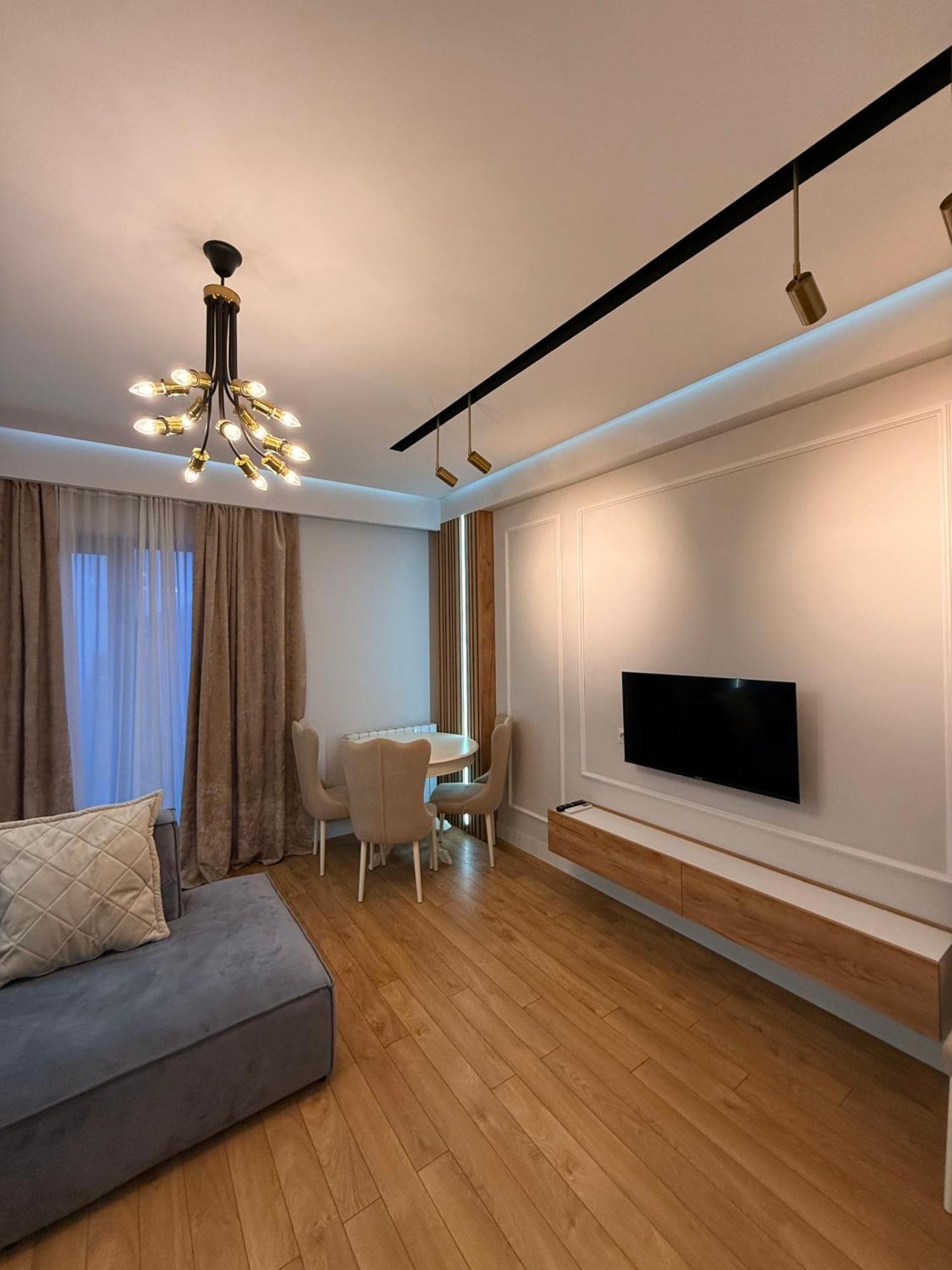 Tbilisi Hilton Apartment Екстериор снимка